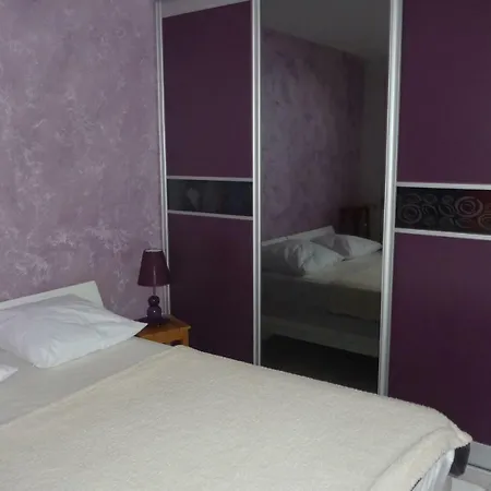 Appartement Bel T2 Les Chartreux Centre Ville *