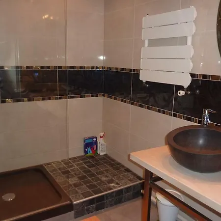 Bel T2 Les Chartreux Centre Ville Appartement *
